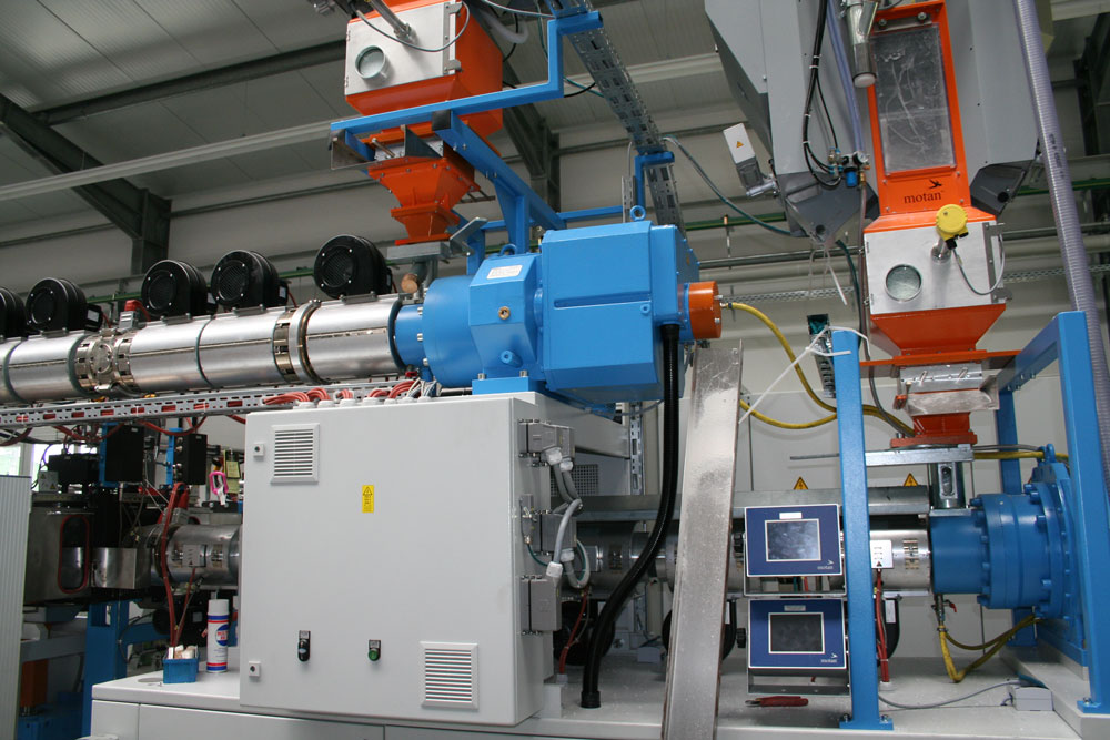 plastic extrusion line made by diamat